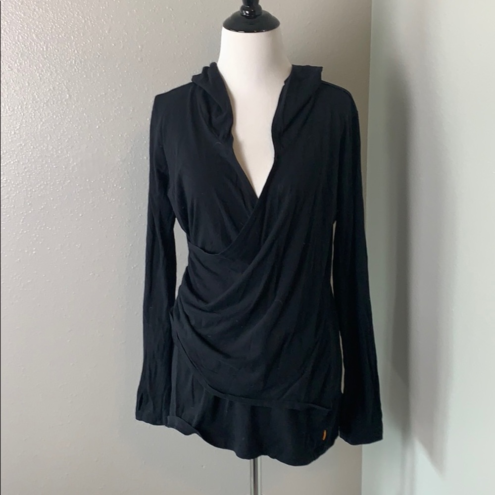 Black m Lucy hooded wrap long sleeve